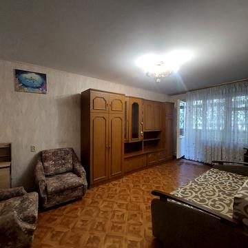 Іцхака Рабіна вул., 3