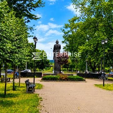 Русанівська набережна вул., 8