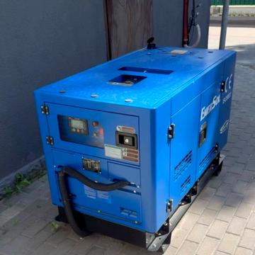 Освіти вул., 16