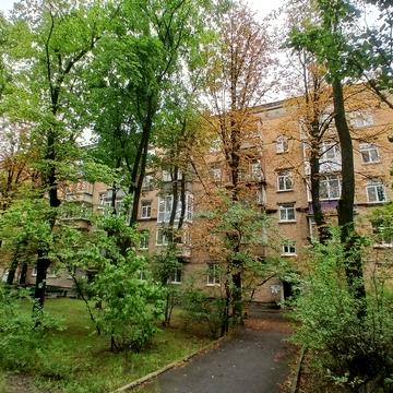 Василя Чумака вул., 13