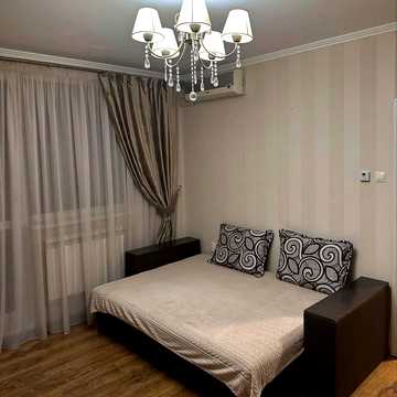 Бориса Тлехаса вул. (Марії Заньковецької), 84