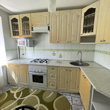 Проскурівська вул., 16