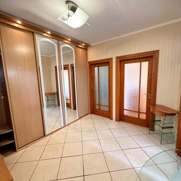 Архітектора Ніколаєва вул., 9-А