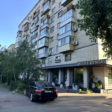 Івана Мазепи вул. (Січневого Повстання), 4