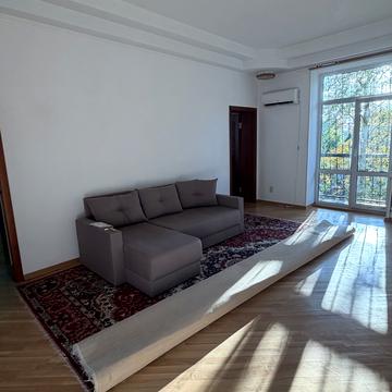 Павла Загребельного вул. (Миколи Раєвського), 28