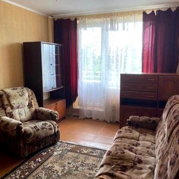 Гвардійців-Широнінців вул., 26б