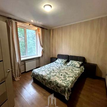 Берестейський просп. (Перемоги), 80/57