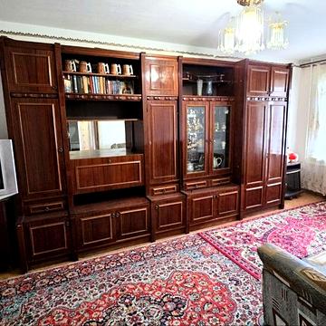 Автозаводська вул., 10