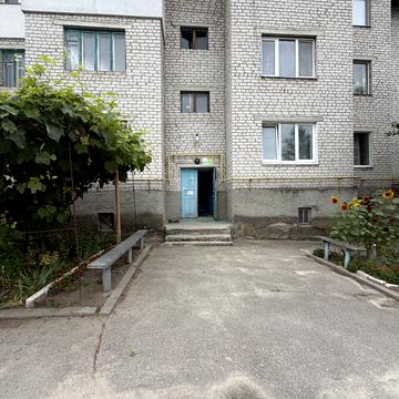 Довженка, 59