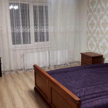 Келецька вул., 140