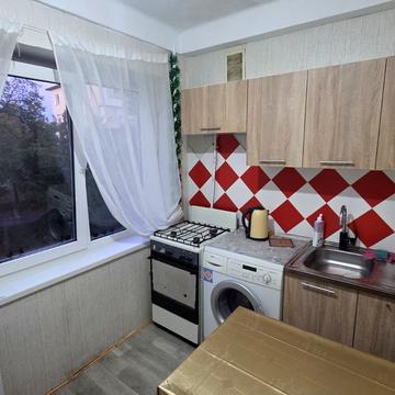 Алішера Навої просп., 86