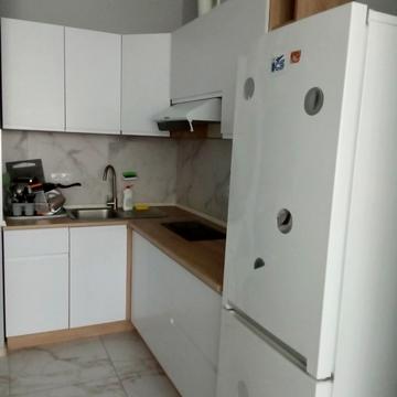 Магістральна вул., (Будинок)