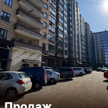 Рівненська вул., 25-М