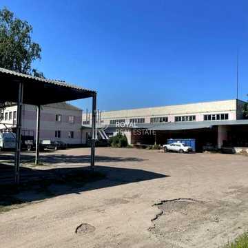 Привокзальна вул., 1