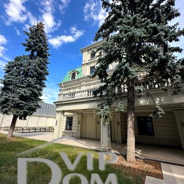 Італійський бульв., 5