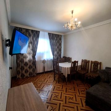 Святослава Ріхтера вул. (Щорса), 2