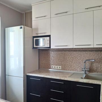 Бориса Гмирі вул., 16А