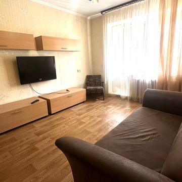 Героїв просп., 45