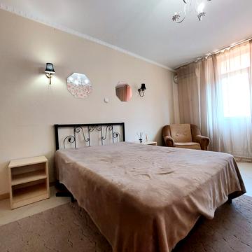Степана Рудницького вул. (Академіка Вільямса), 3/7