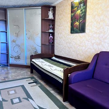 Жоліо Кюрі вул., 26