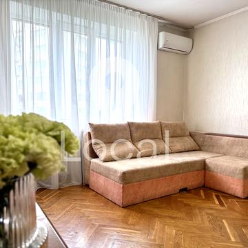 Лесі Українки бульв., 9-В