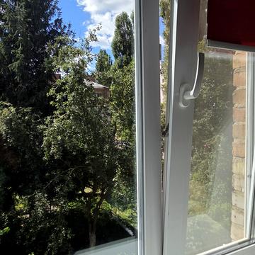 Донецька вул., 63