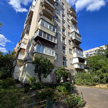 Олександра Попова вул., 8-А