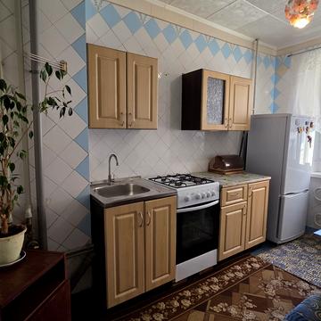 Янтарна вул., 79