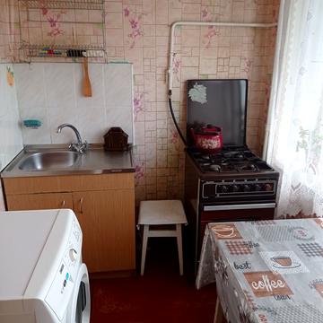 Новодарницька вул., 27