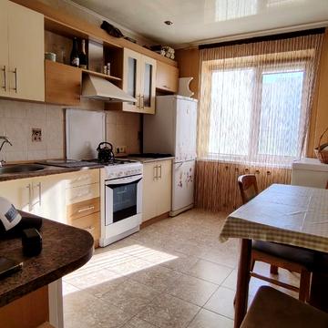 Гідропаркова вул., 9