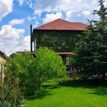 Дніпровська, 66