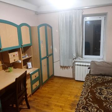 Лісовий просп., 6