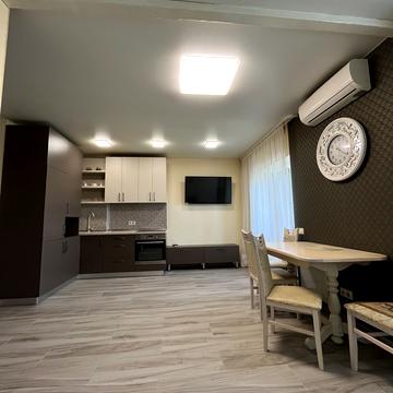 Патріарха Мстислава Скрипника вул. (Миколи Островського), 48-А