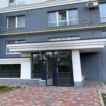 Єдності вул., 5