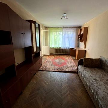 Академіка Заболотного вул., 16