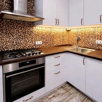 Миру просп., 6