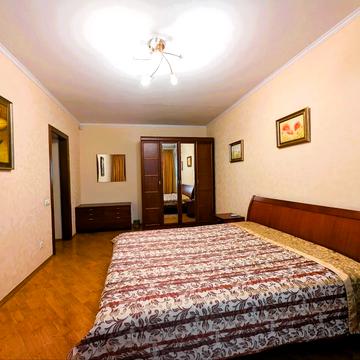 Смілянська вул., 15