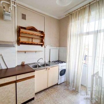 Кловський узвіз, 14/24