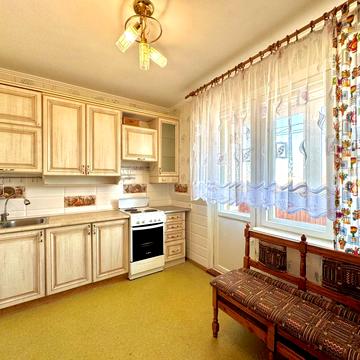Миколи Закревського вул., 35