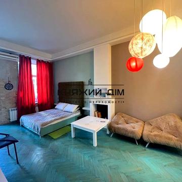 Саксаганського вул., 125