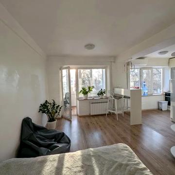 Соломянська вул., 28