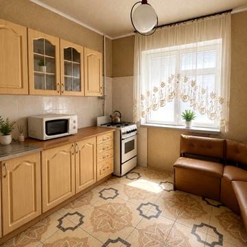 Тростянецька вул., 53