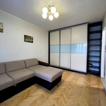 Бондарська вул., 3