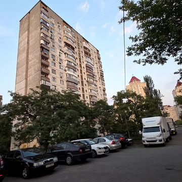 Володимира Івасюка просп. (Героїв Сталінграду), 35
