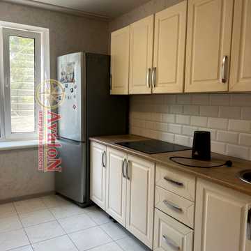 Жоліо Кюрі вул., 21а