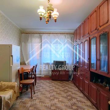 Миколаївське вул., 4