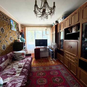 Зарічанська вул., 8