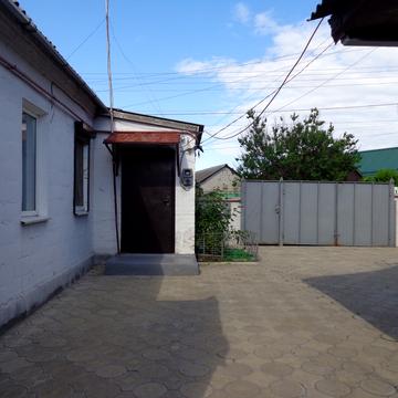 Казахстанська вул.