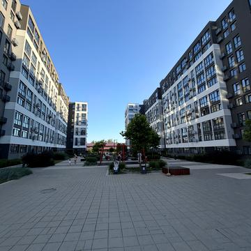 Зелена вул., 204-Д