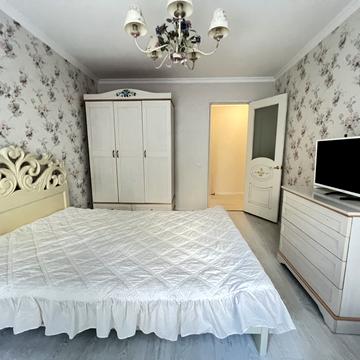 Євгена Коновальця вул. (Щорса), 15 к2